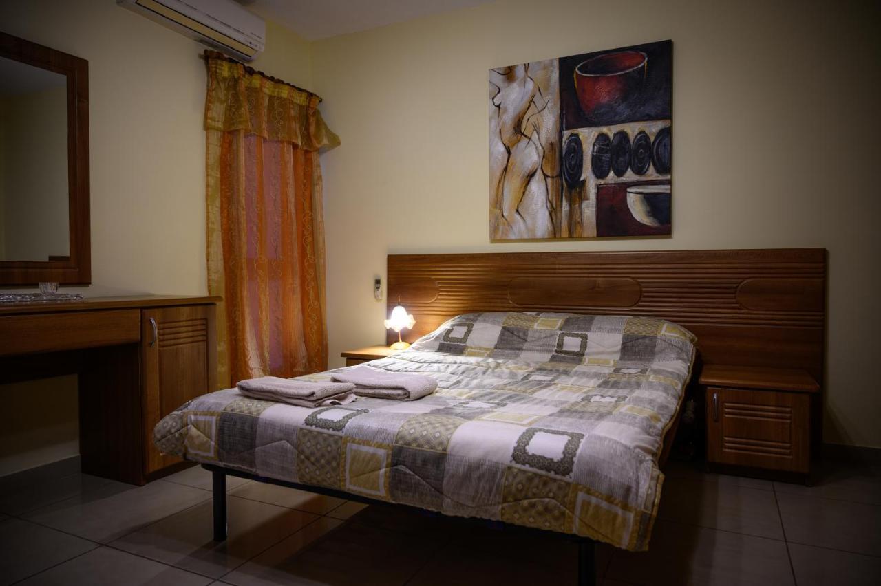 Daffodil Apartment เซนต์พอลส์เบย์ ภายนอก รูปภาพ