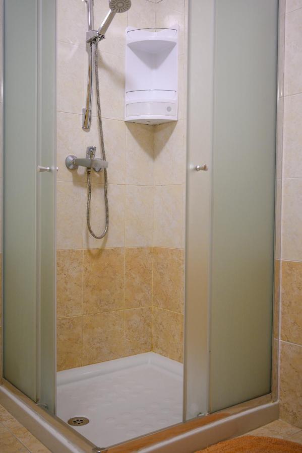 Daffodil Apartment เซนต์พอลส์เบย์ ภายนอก รูปภาพ